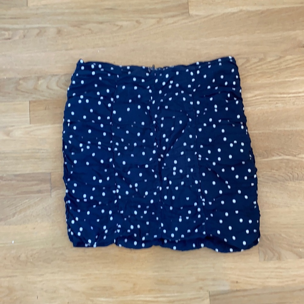 Francesca’s blue & white pencil polka dot pencil skirt, size large